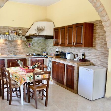 Villa Rosa - Ai Piedi Dell'Etna 布鲁克里 外观 照片