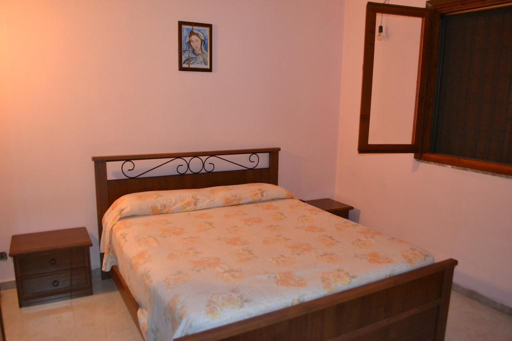 Villa Rosa - Ai Piedi Dell'Etna 布鲁克里 外观 照片