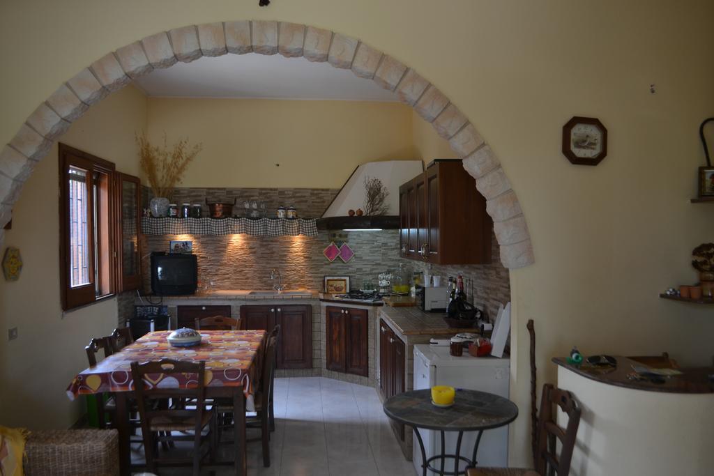 Villa Rosa - Ai Piedi Dell'Etna 布鲁克里 外观 照片