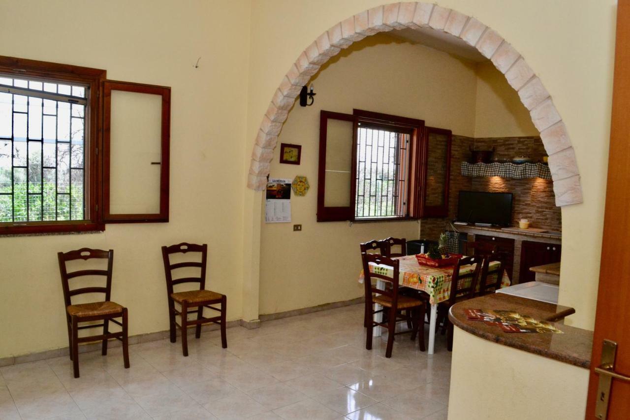 Villa Rosa - Ai Piedi Dell'Etna 布鲁克里 外观 照片