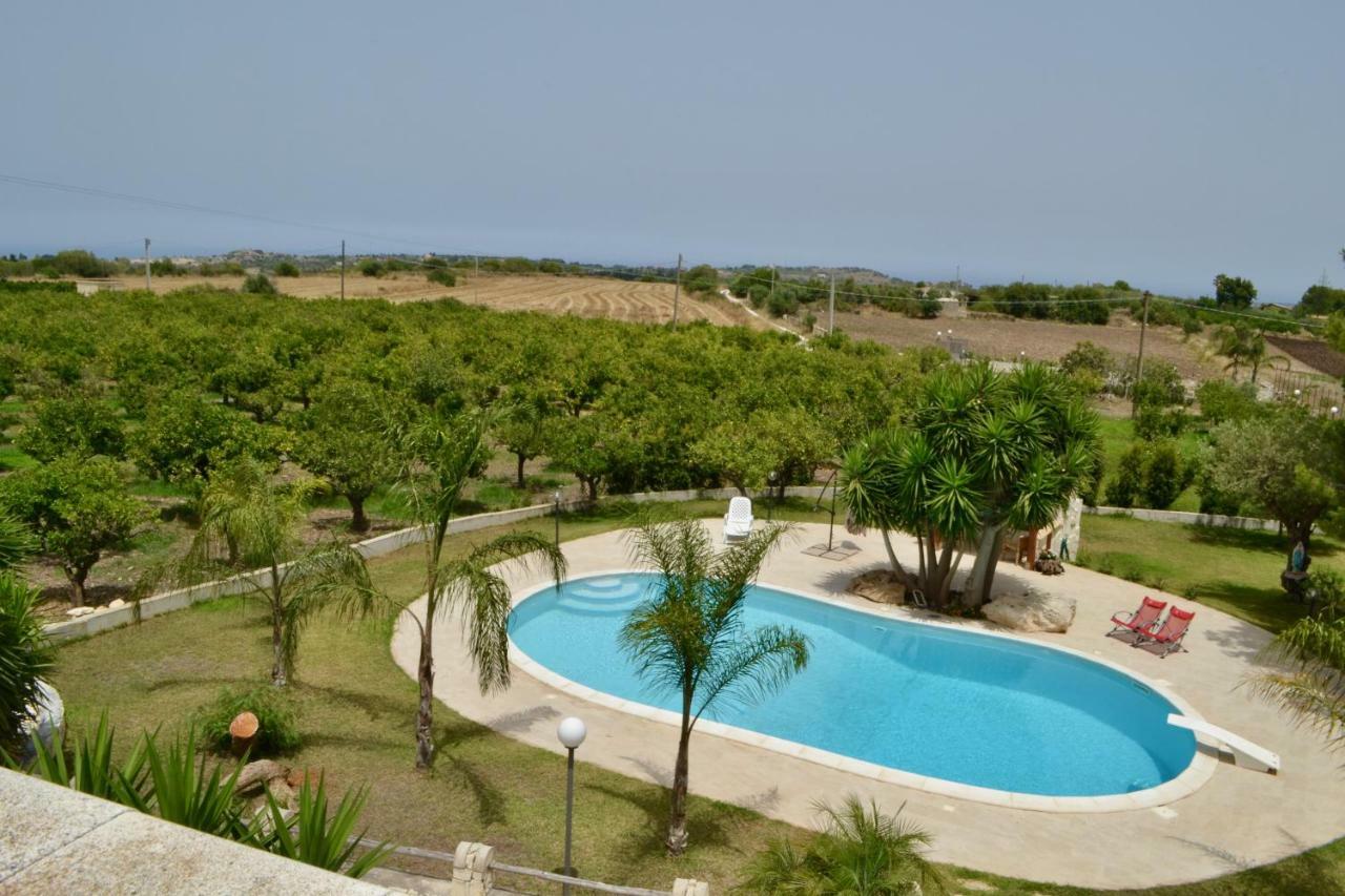 Villa Rosa - Ai Piedi Dell'Etna 布鲁克里 外观 照片